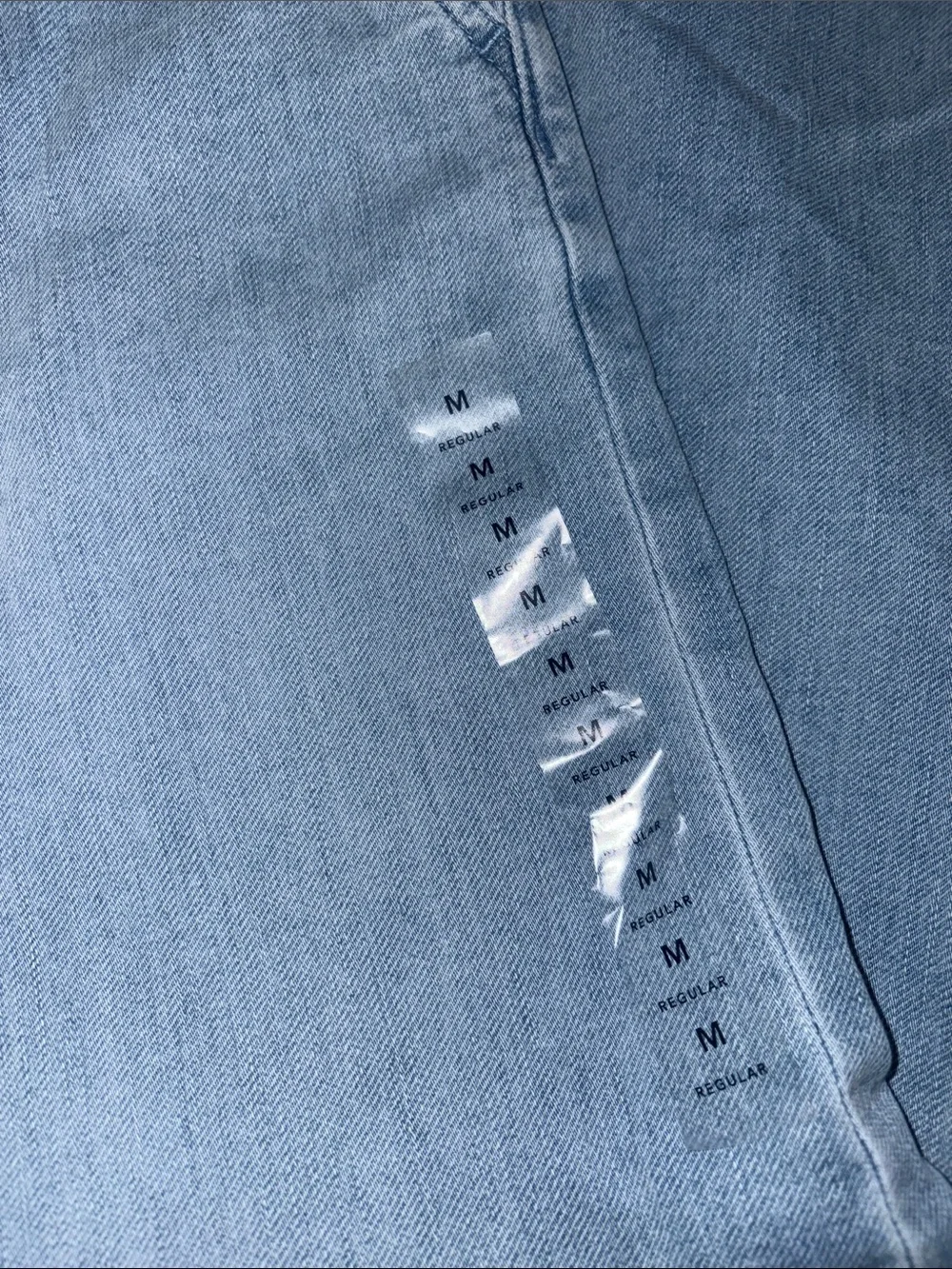 American Eagle Outfitters Light Blue Relaxed Low-Rise Jeans